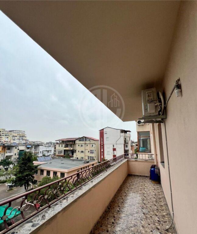 Apartament me qera në Spar Tregu industrial, Durrës, 120 m². Foto 7 nga 8
