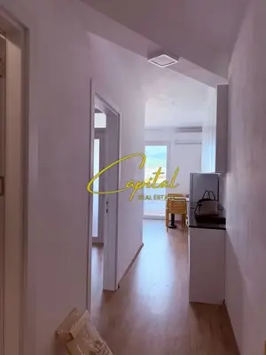 Apartament 1+1 me qera në Shkolla e Bashkuar, Tiranë, 66 m². Foto 2 nga 5