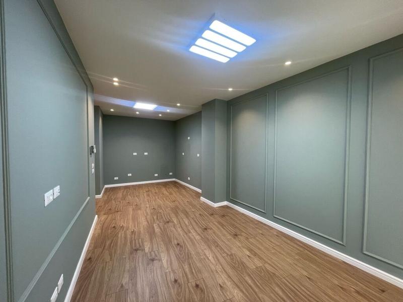 Zyrë me qera në Rruga Kristo Luarasi, Tiranë, 100 m². Foto 4 nga 9
