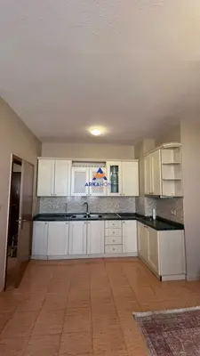 Appartamento 1+1 in affitto a Bulevardi Zogu I, Tirana, 64 m². Foto 3 di 5