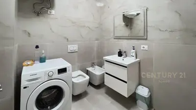 Apartament 2+1 me qera në Rruga Ferit Xhajko, Tiranë, 112 m². Foto 5 nga 6