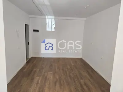 Studio for sale in Selvia, Tirana, 30 m². Photo 2 of 5