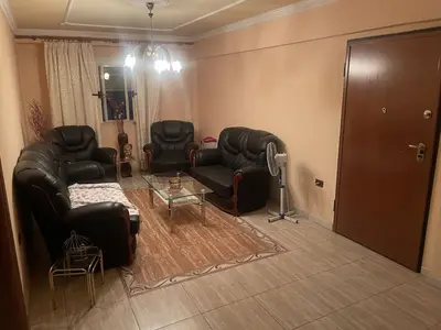 House 2+1 for sale in Rruga 25 Nentori, Elbasan, 68 m². Photo 7 of 9
