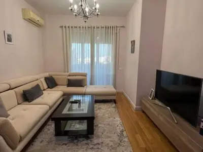 Apartament 2+1 në shitje në Golden Park, Tiranë, 100 m². Foto 7 nga 7