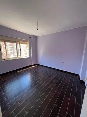 Appartamento 2+1 in vendita a Rruga Dervish Ali Dukati, Valona, 90 m². Foto 6 di 8