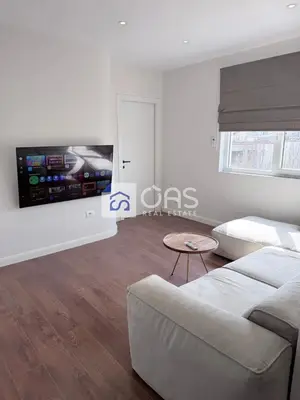 Apartament 1+1 me qera në 5 maj, Tiranë, 60 m². Foto 1 nga 4