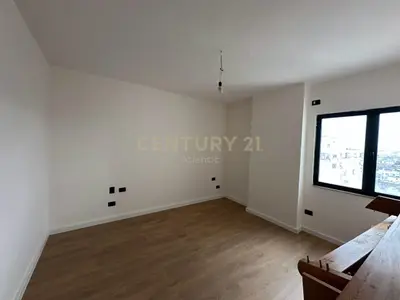 Apartment 2+1 for sale in Tregu i Fruta-Perimeve, Durrës, 90 m². Photo 7 of 10