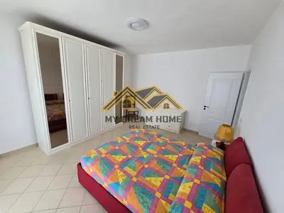 Apartament 2+1 me qera në Rruga Jahja Ballhysa, Durrës, 110 m². Foto 2 nga 12