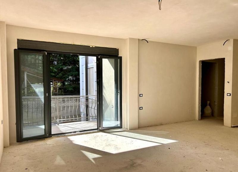 Parking në shitje në Pazari i Korçës, Korçë, 112 m². Foto 11 nga 12
