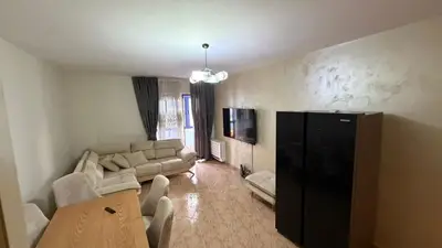 Apartament 2+1 me qera në Ura e Nisharakut, Tiranë, 85 m². Foto 3 nga 6
