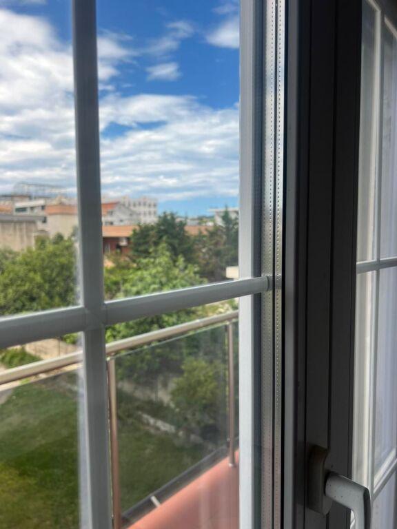 Garsoniere me qera në Galaktik, Durrës, 30 m². Foto 6 nga 10