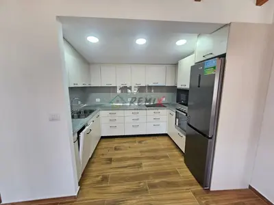 Appartamento 2+1 in affitto a Shkolla 2 Gjelat, Durazzo, 120 m². Foto 11 di 12