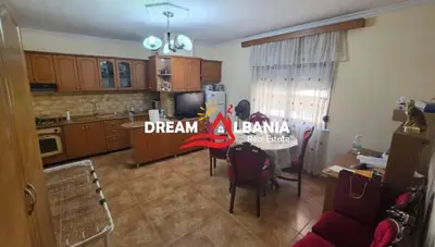 Apartament 2+1 në shitje në Blloku, Tiranë, 96 m². Foto 3 nga 6