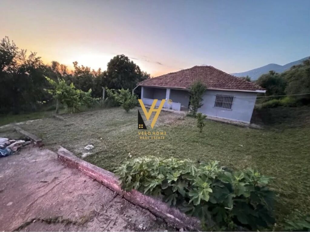 Tokë në shitje në Farkë, Tiranë, 1 800 m². Foto 2 nga 3