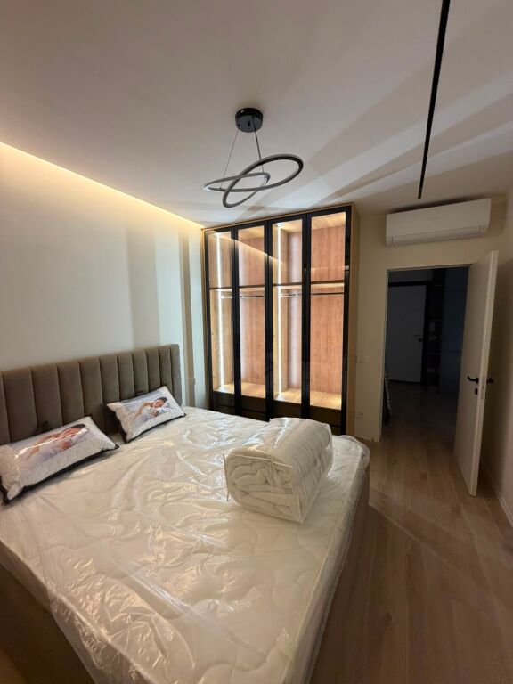 Appartamento 1+1 in affitto a Rruga Mine Peza, Tirana, 70 m². Foto 3 di 3