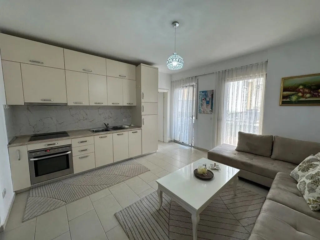 Appartamento 1+1 in affitto a Plazh, Durazzo, 70 m². Foto 1 di 8
