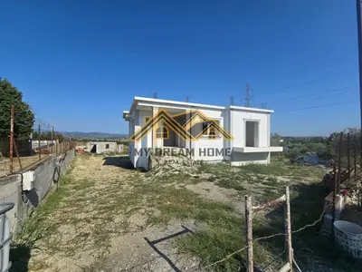 Shtëpi private në shitje në Arapaj, Durrës, 1 003 m². Foto 5 nga 9