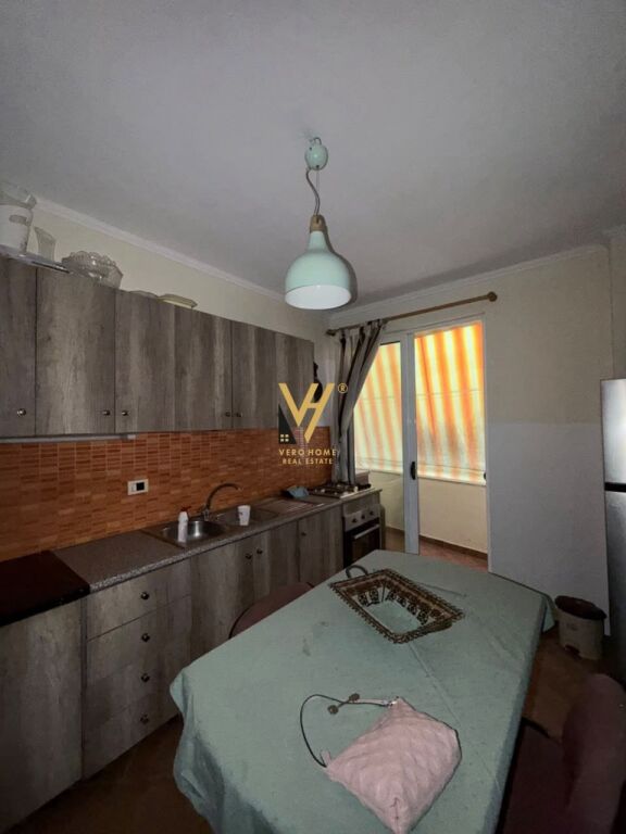 Apartament 4+1 në shitje në Yzberisht, Tiranë, 135 m². Foto 3 nga 3