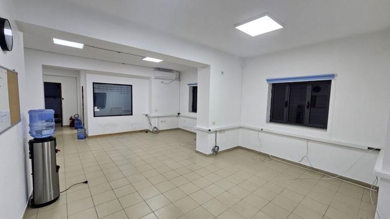 Commercial space for rent in Sheshi Avni Rustemi, Tirana, 120 m²