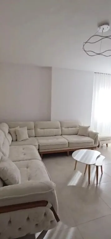 Appartamento 2+1 in affitto a Golden Park, Tirana, 85 m². Foto 1 di 6