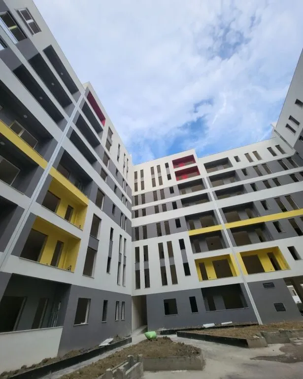 Apartament 2+1 në shitje në Univers City, Tiranë, 91 m². Foto 1 nga 12