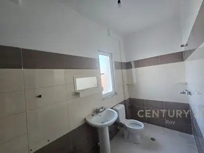 Villa for sale in Ish Këneta, Durrës, 673 m². Photo 10 of 12