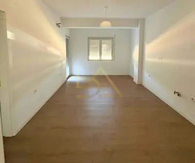 Ambient biznesi në shitje në Shkëmbi i Kavajës, Durrës, 1 693 m². Foto 6 nga 12