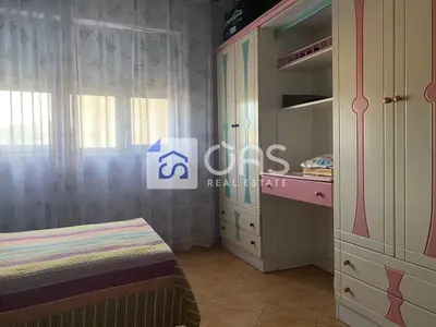 Apartament 2+1 me qera në Pallati me Shigjeta, Tiranë, 91 m². Foto 5 nga 8