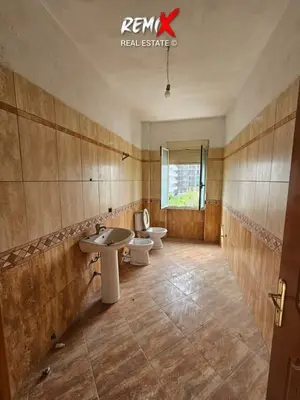 Zyrë në shitje në Rruga Aleksander Goga, Durrës, 505 m². Foto 6 nga 12