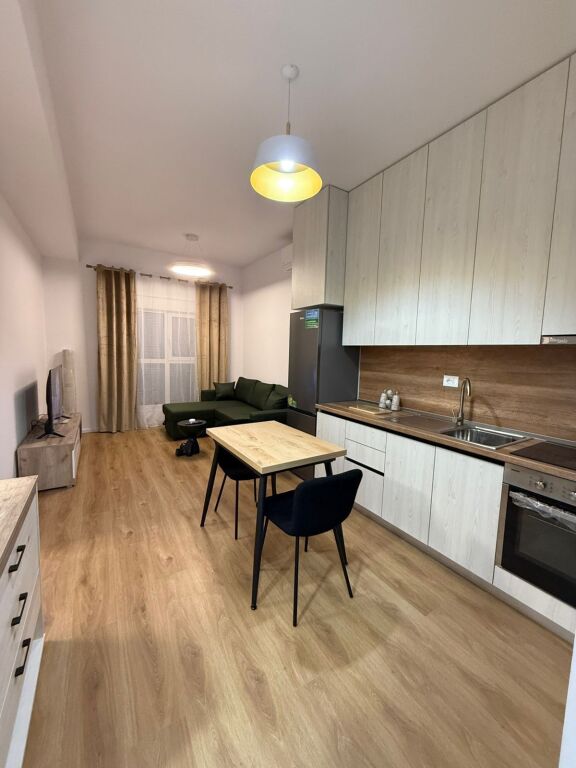 Apartment 1+1 for rent in Ali Demi, Tirana, 50 m². Photo 1 of 3