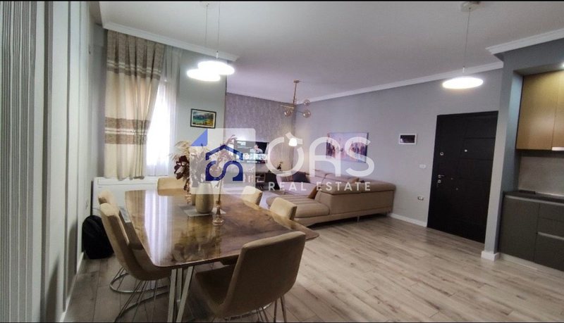 Appartamento 2+1 in affitto a Rruga Selita E Vjeter, Tirana, 100 m²