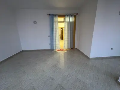 Shtëpi private 2+1 me qera në Plazh, Durrës, 131 m². Foto 8 nga 8