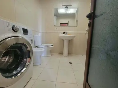 Apartament 2+1 me qera në Kthesa e Kamzës, Tiranë, 94 m². Foto 11 nga 12