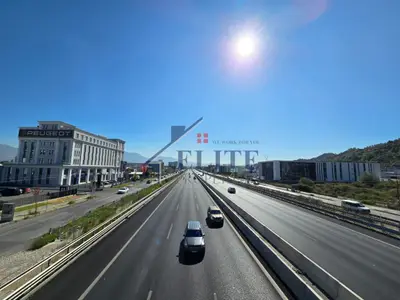 Magazinë në shitje në Autostrada Tirane - Durres, Tiranë, 560 m². Foto 6 nga 6