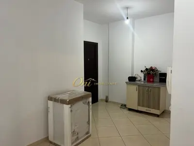 Appartamento 2+1 in vendita a Fieri, Fier, 126 m². Foto 6 di 9
