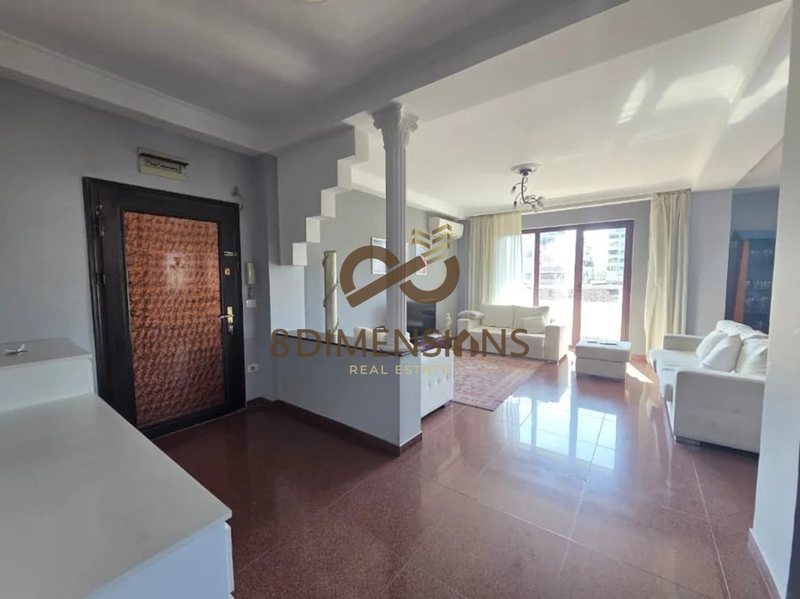 Appartamento 3+1 in vendita a Blloku, Tirana, 155 m²