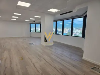 Ufficio in affitto a Kullat Binjake, Tirana, 110 m². Foto 4 di 6