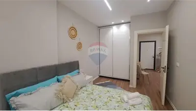 Apartament 1+1 me qera në Rruga Gjergj Arianiti, Vlorë, 90 m². Foto 9 nga 12
