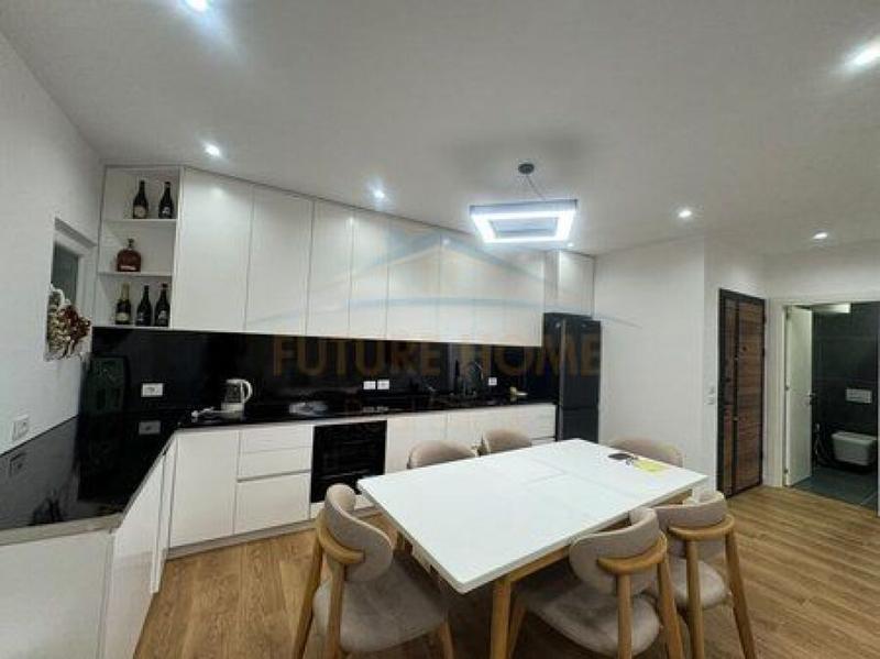 Apartament 2+1 në shitje në Bulevardi i Ri, Tiranë, 123 m². Foto 3 nga 7