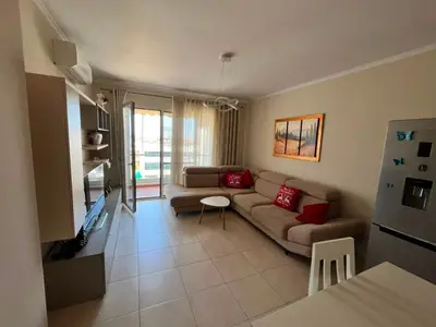 Apartament 2+1 me qera në Ujësjellës Kanalizime, Durrës, 88 m². Foto 1 nga 10