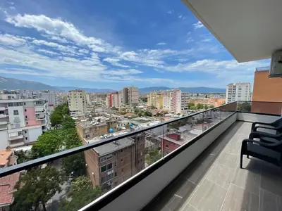 Apartament 2+1 me qera në Rruga Lef Sallata, Vlorë, 100 m². Foto 12 nga 12
