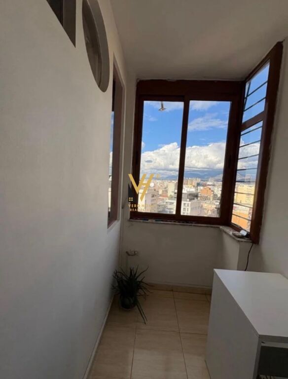 Apartament 1+1 me qera në Rruga e Bogdanëve, Tiranë, 63 m². Foto 2 nga 3