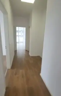 Apartament 3+1 në shitje në Komuna e Parisit, Tiranë, 139 m². Foto 3 nga 4