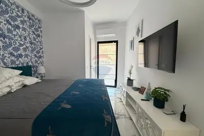 Apartament 2+1 në shitje në Rruga Butrinti, Sarandë, 107 m². Foto 6 nga 9