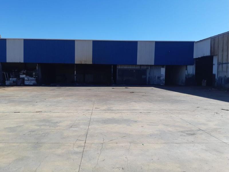Magazinë me qera në Vore, Vore, Vorë, 1 200 m². Foto 5 nga 5
