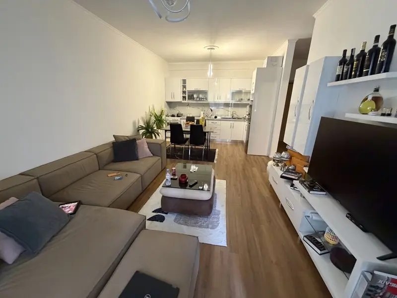 Apartament 1+1 në shitje në Green City, Tiranë, 79 m²
