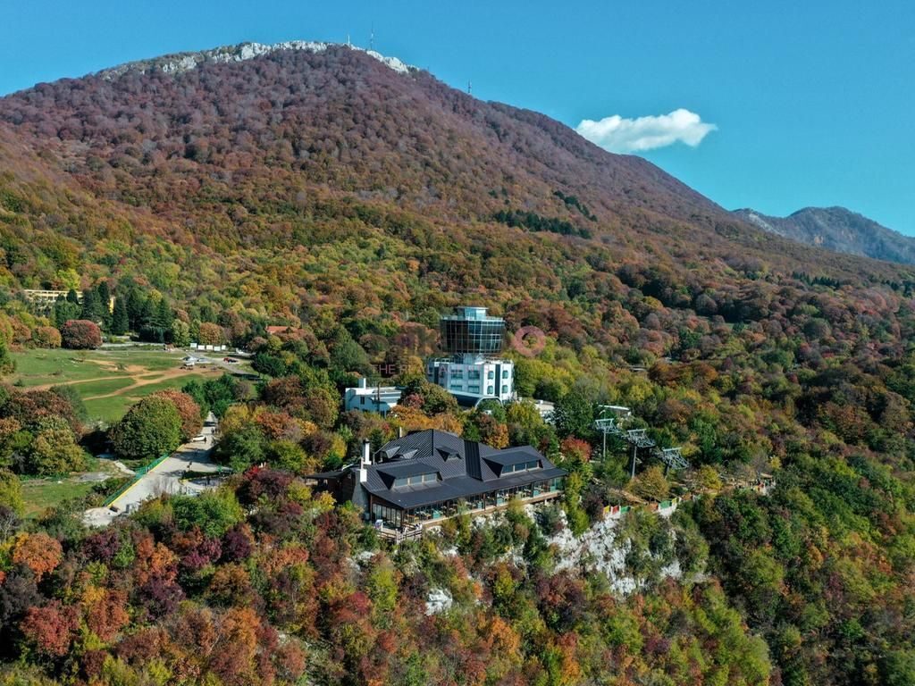 Tokë në shitje në Xhamia Lanabregas, Tiranë, 2 600 m². Foto 1 nga 2