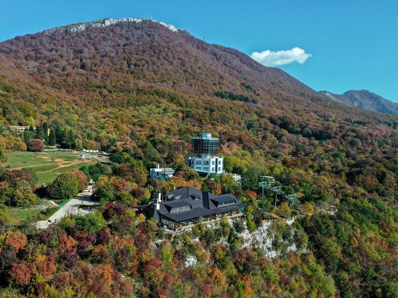 Tokë në shitje në Xhamia Lanabregas, Tiranë, 2 600 m². Foto 1 nga 2