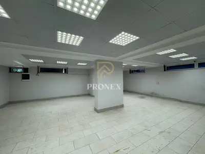 Ambient biznesi me qera në Rruga Hysen Kertusha, Durrës, 196 m². Foto 3 nga 10