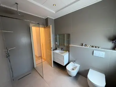 Apartament 2+1 me qera në Don Bosko, Tiranë, 104 m². Foto 11 nga 12